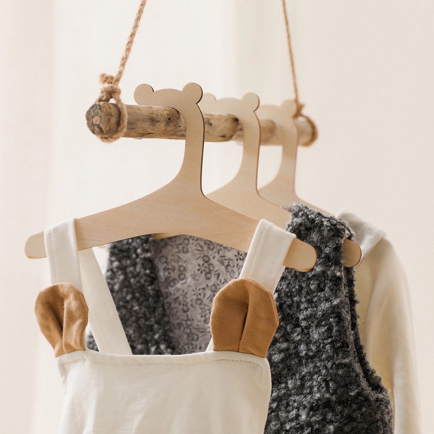 Baby Nursery Uniform - 5/10 Uds. Perchas de madera para
