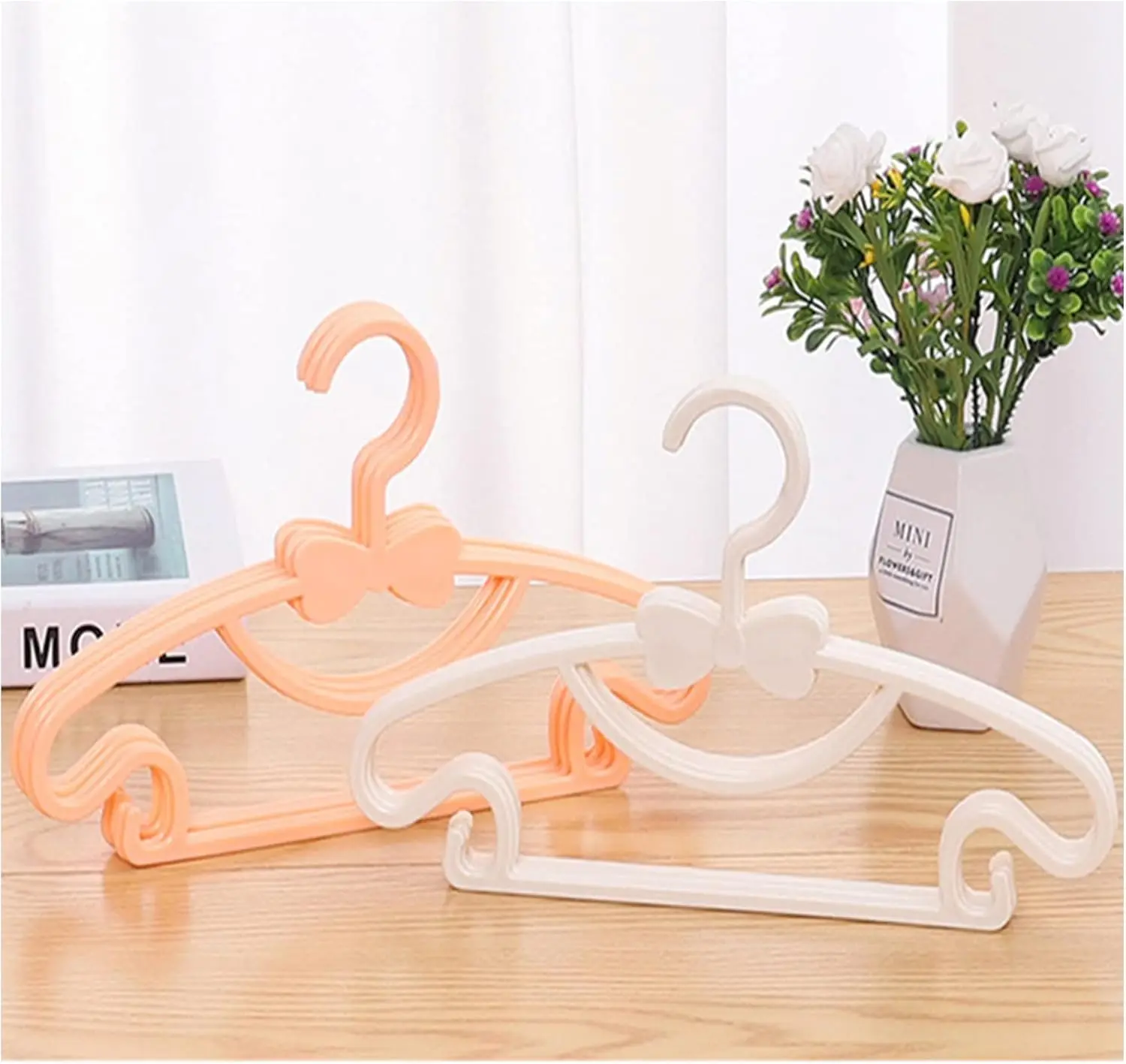 Perchas de Plástico para Ropa  - Baby Nursery Uniform reseña y precio