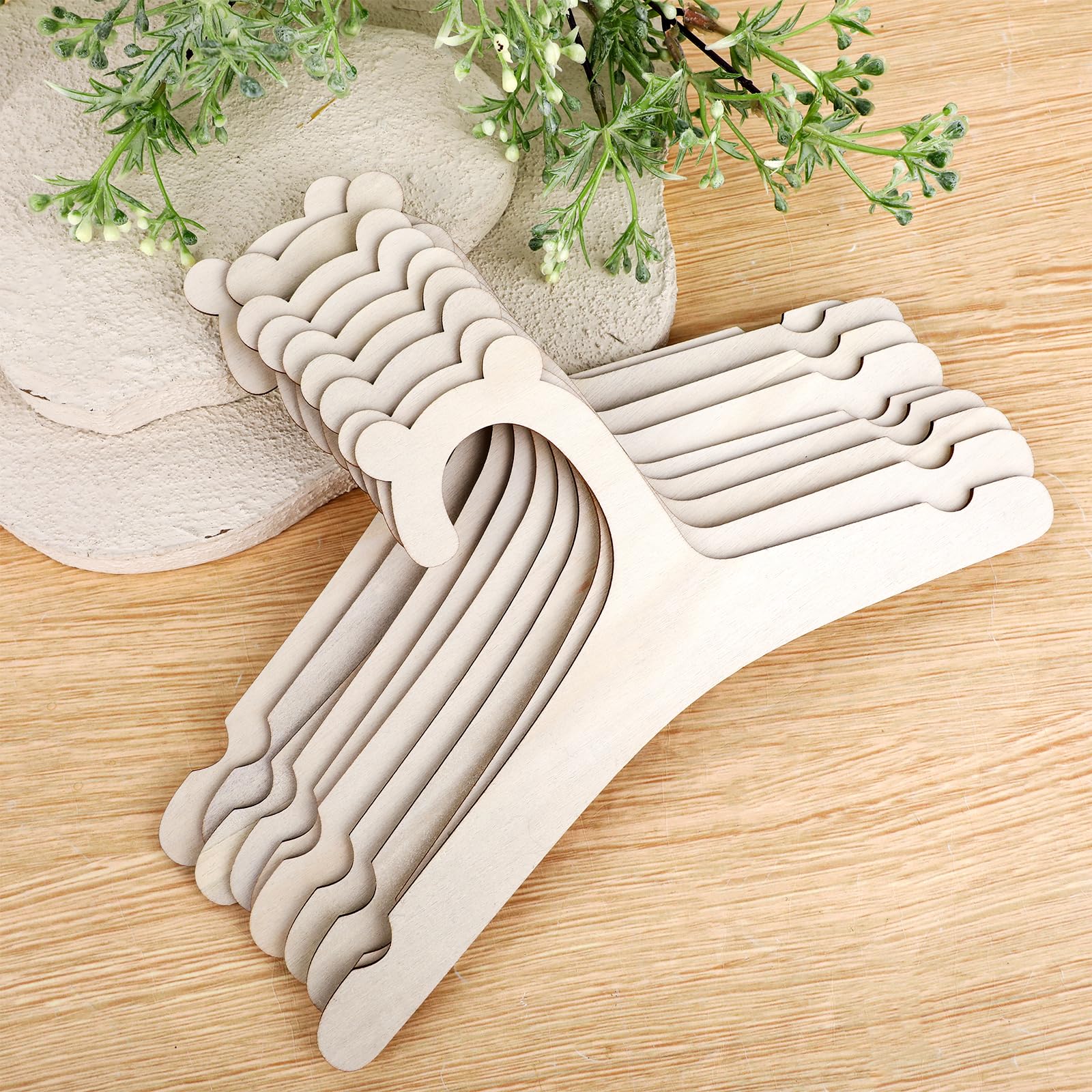 Colgador de ropa de madera cre - Baby Nursery Uniform reseña y precio
